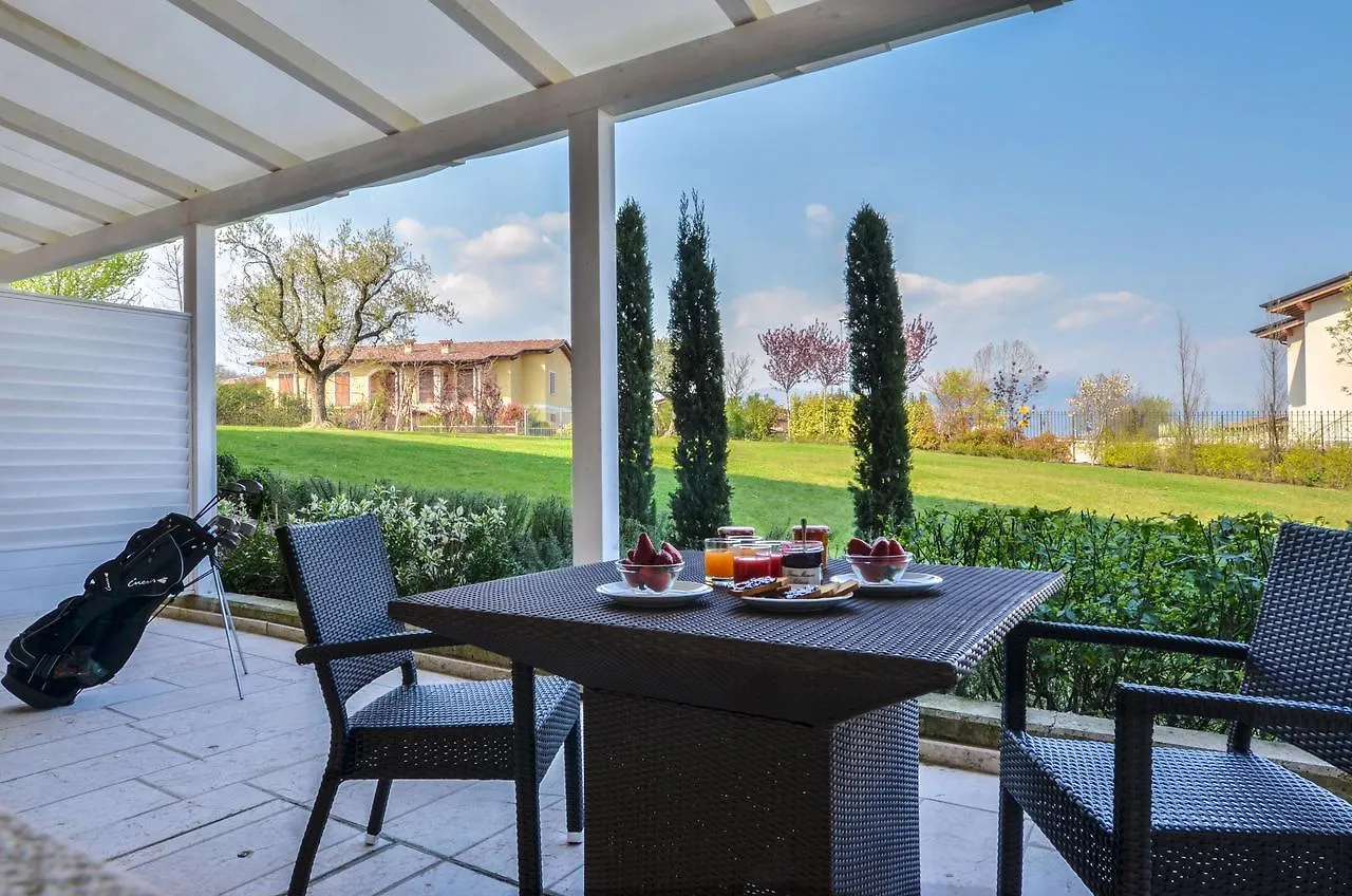 Palazzo Archi Holiday Apartments Polpenazze del Garda Italy